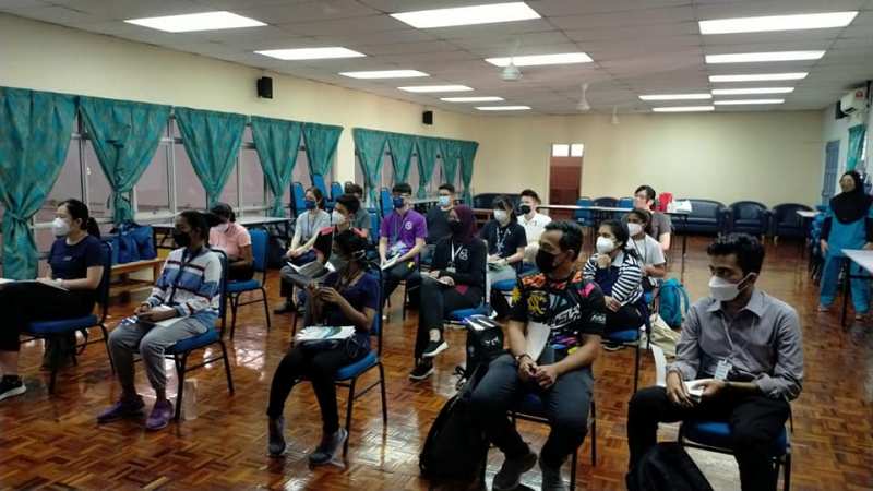 housemenfeb2022 siri1 3